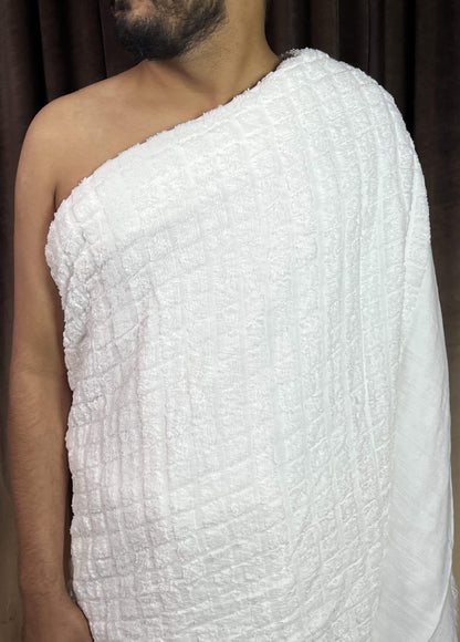Premium Towel Ihram Square Pattern